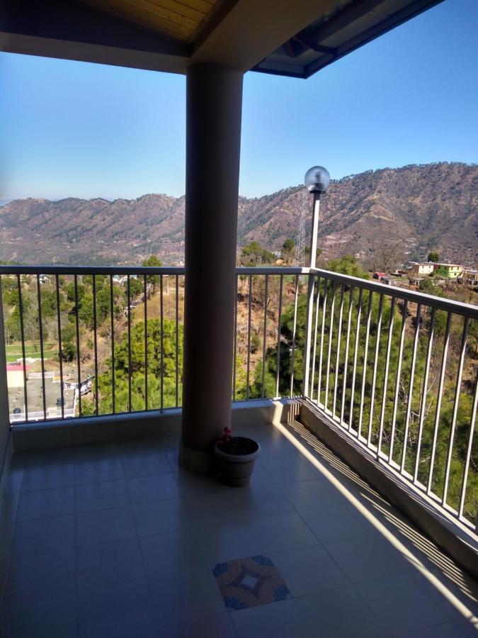 Terrace Retreat Bed and Breakfast Kasauli Εξωτερικό φωτογραφία