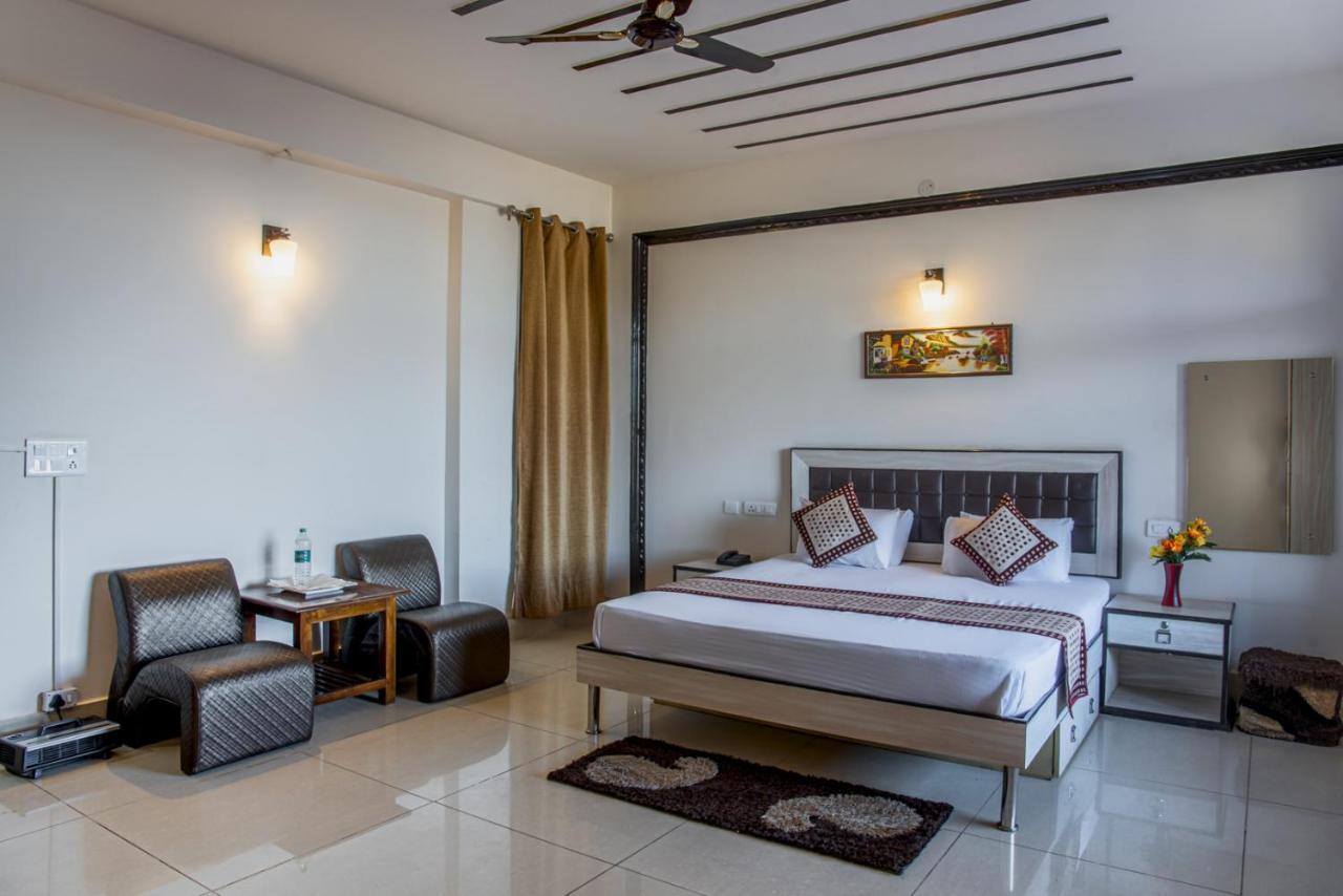 Terrace Retreat Bed and Breakfast Kasauli Εξωτερικό φωτογραφία